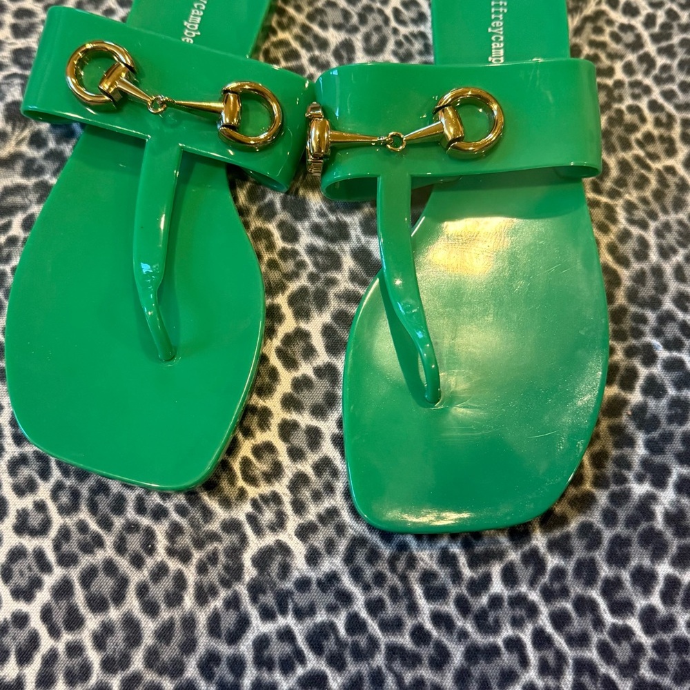 Jeffrey Campell A Little Bit Jelly Sandal
Green With Gold Horsebit Hardware 8 - Picture 2 of 10